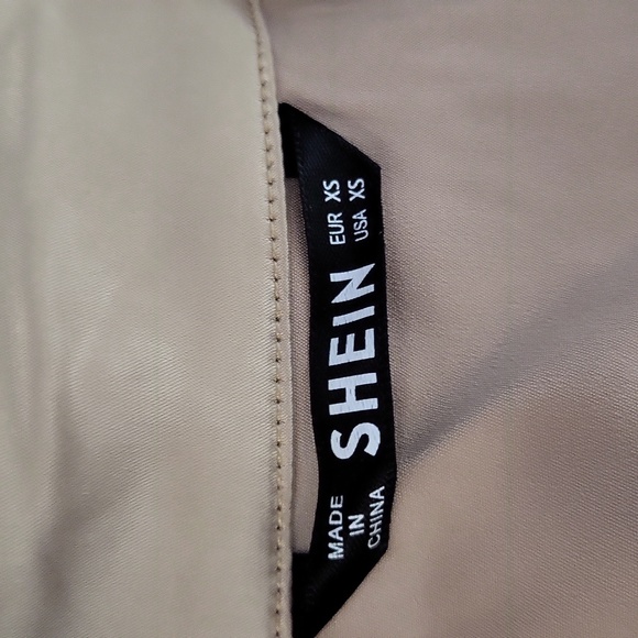 Brand New SHEIN 2 Piece SATIN Top & Mini Skirt-XS - Picture 5 of 6